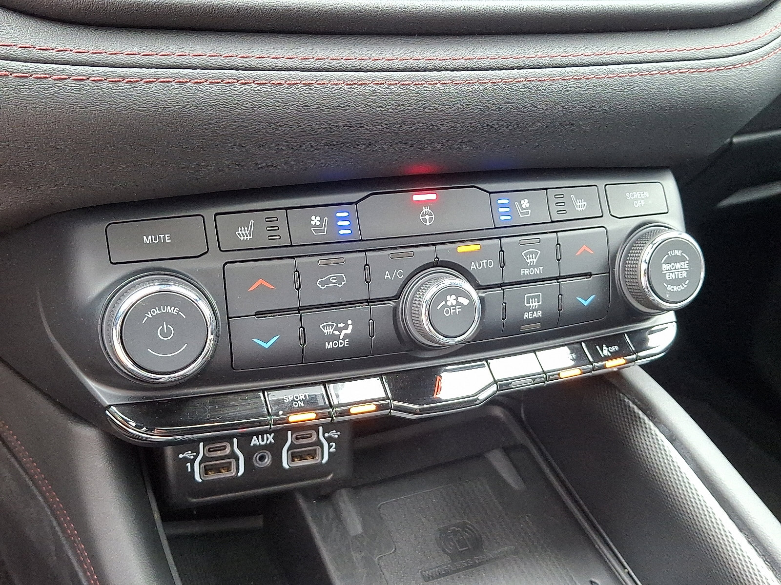 Used 2022 Dodge Durango R/T image 18