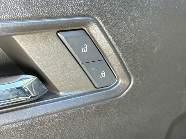 Used 2024 GMC Canyon AT4 w/ Technology Package AWD/4WD image 20