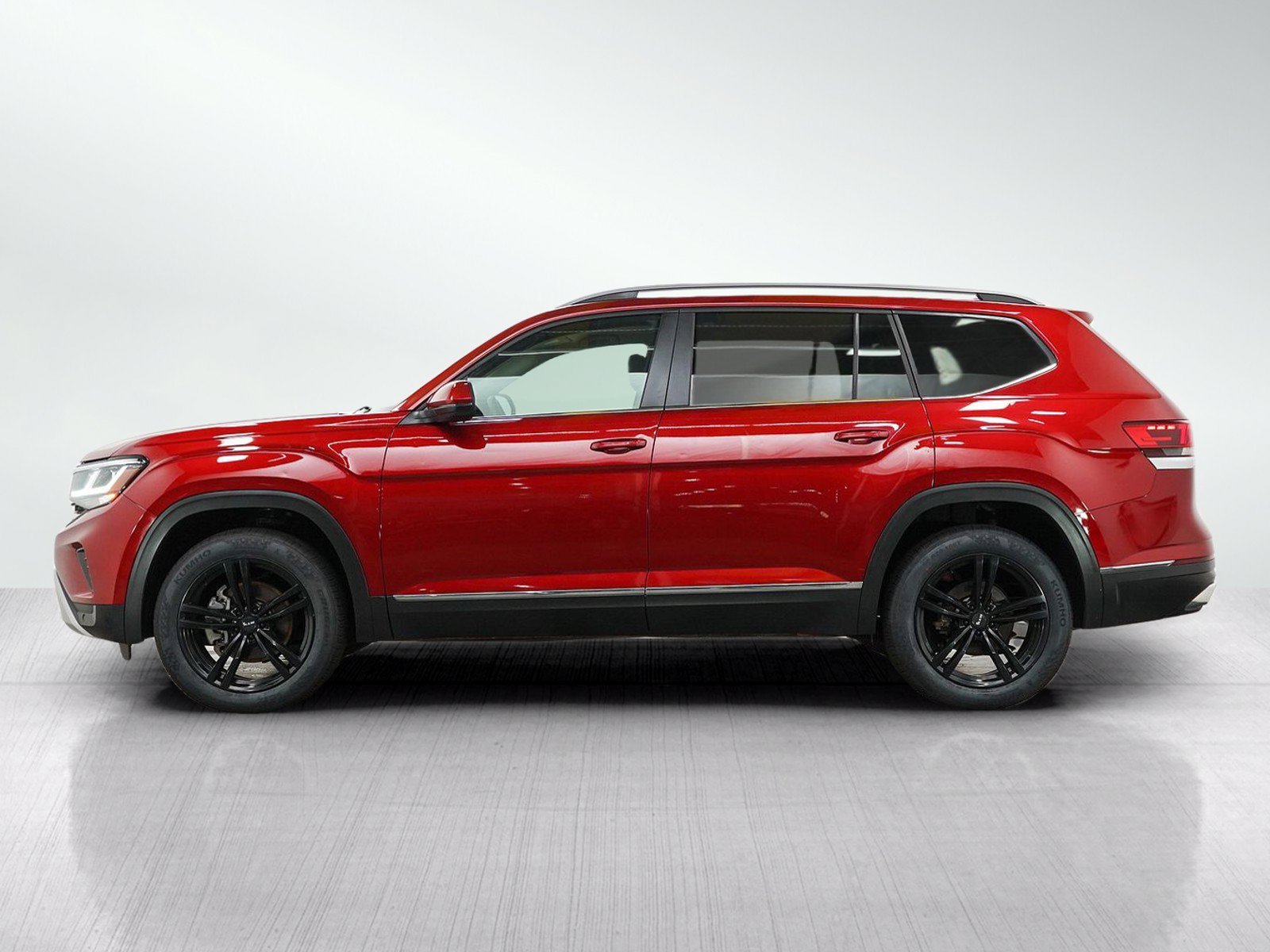 Used 2021 Volkswagen Atlas SEL AWD/4WD image 2