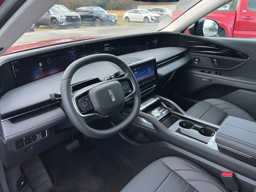 New 2026 Lincoln Nautilus Reserve w/ Jet Appearance Package image 8