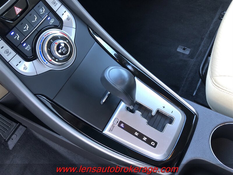 Used 2013 Hyundai Elantra GLS w/ Preferred Pkg FWD image 13