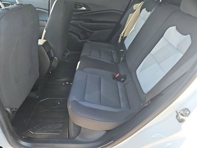 Used 2024 Chevrolet Trax RS FWD image 22