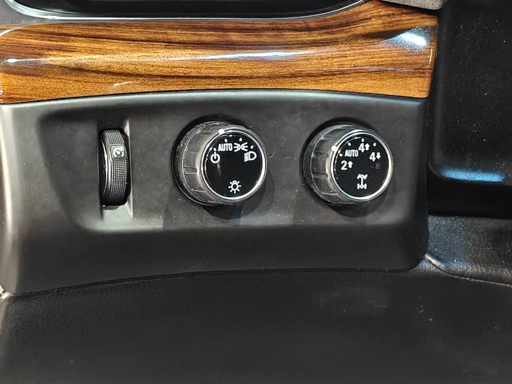 Used 2016 Cadillac Escalade ESV Luxury image 8