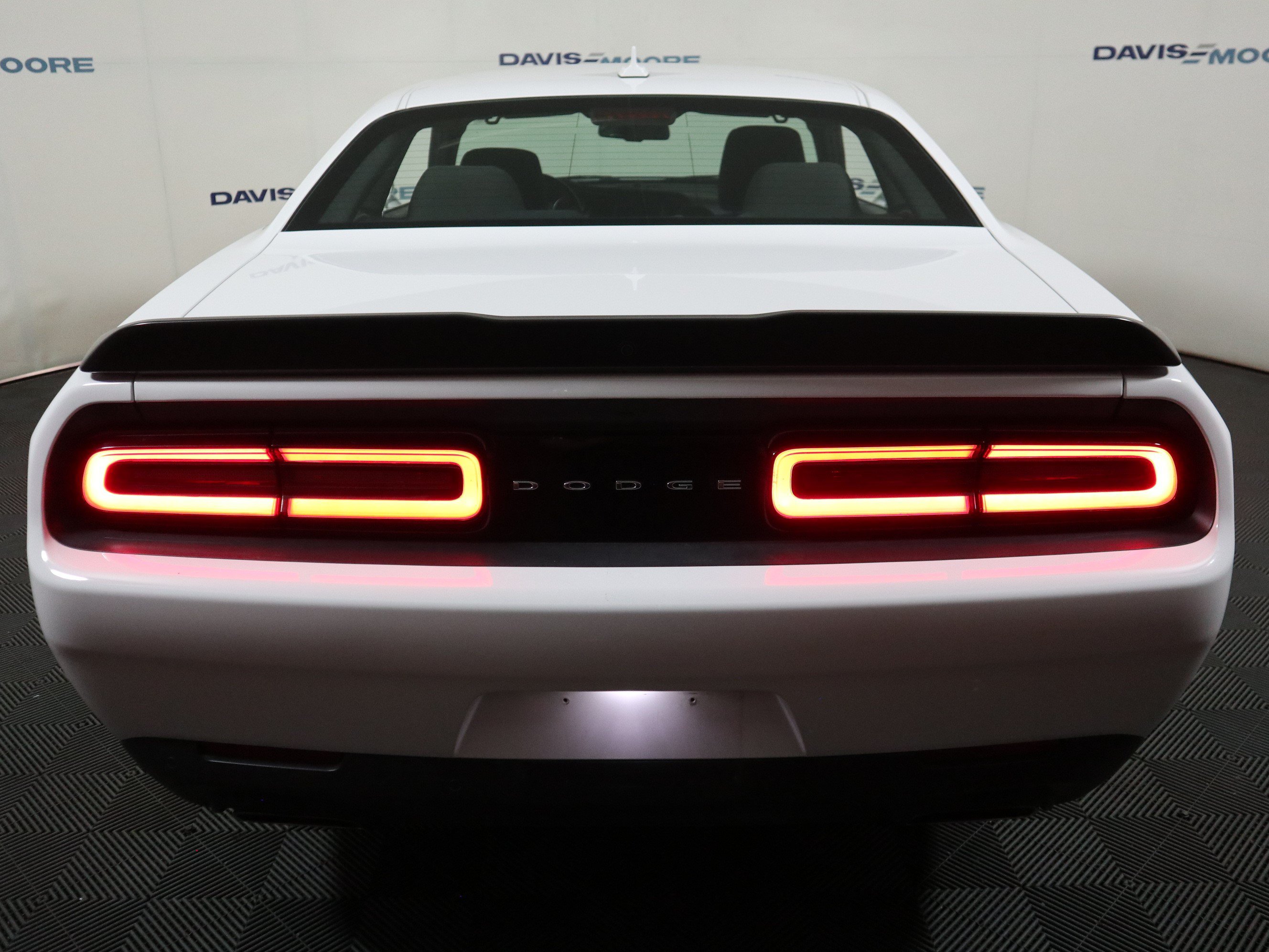 Used 2019 Dodge Challenger R/T Scat Pack RWD image 7