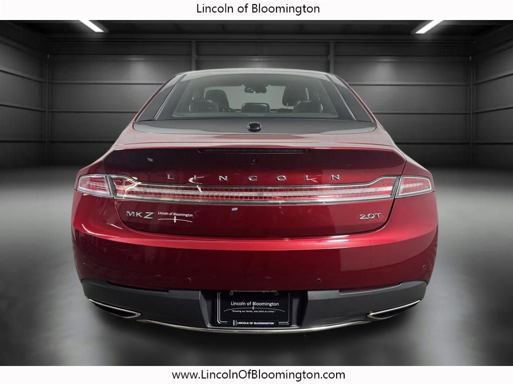 Used 2017 Lincoln MKZ Reserve w/ Technology Package FWD image 5