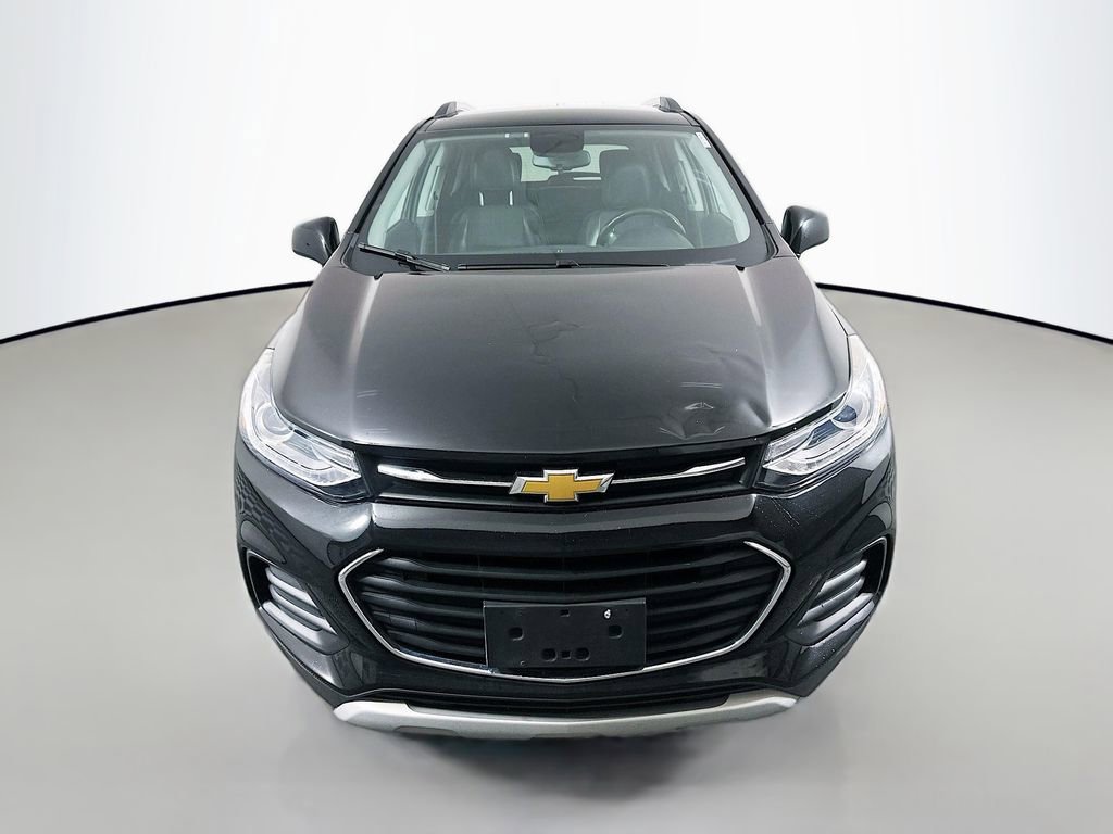 Used 2019 Chevrolet Trax LT w/ LT Convenience Package image 2