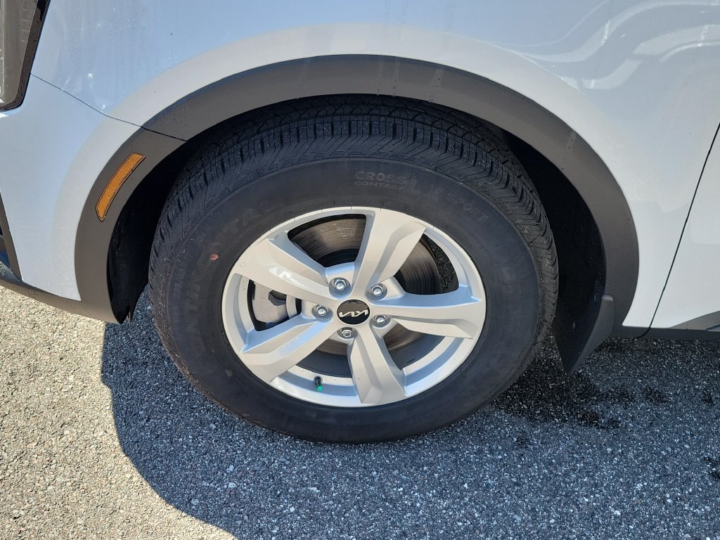 New 2026 Kia Sorento LX FWD image 33