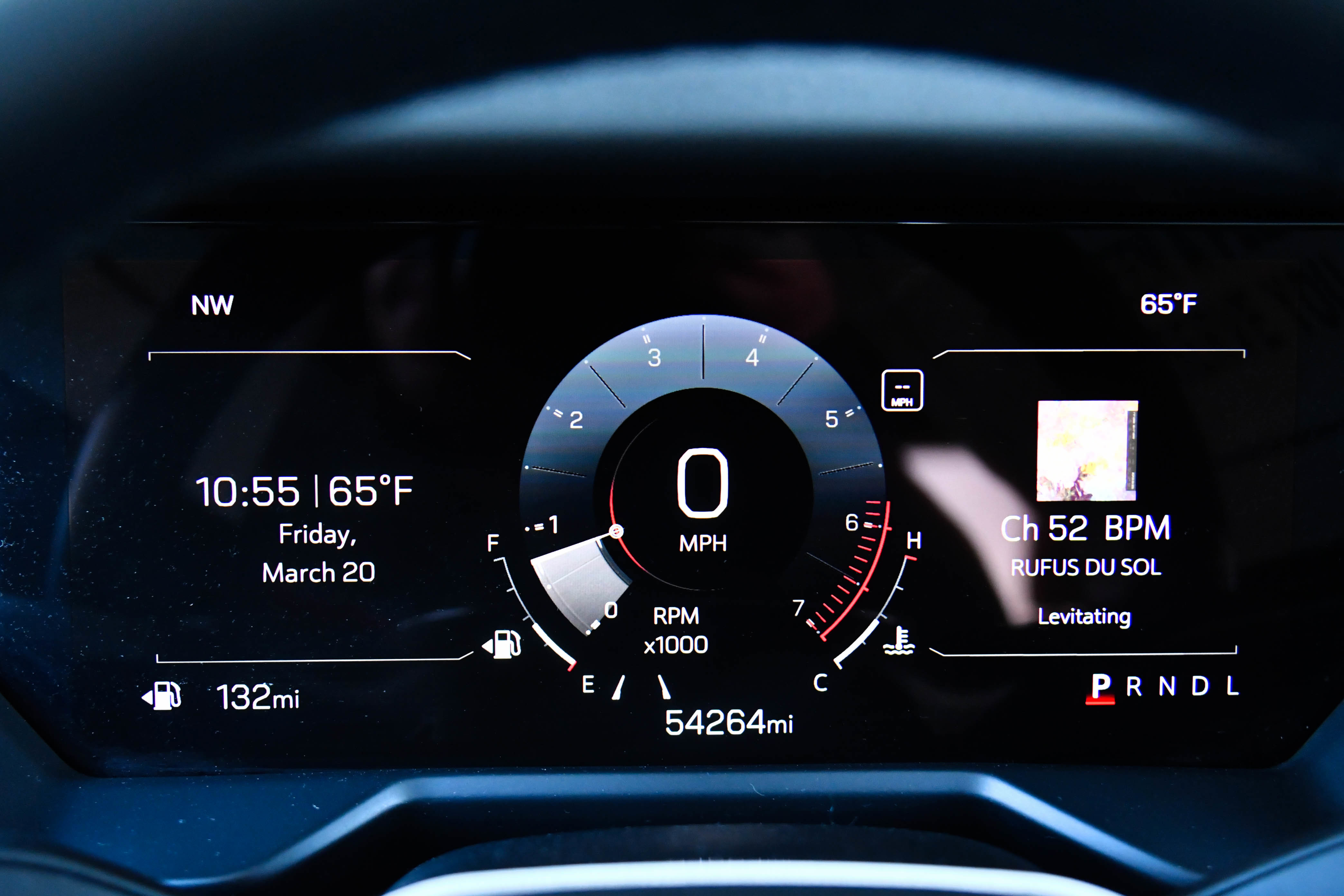 Used 2024 GMC Acadia Elevation image 36