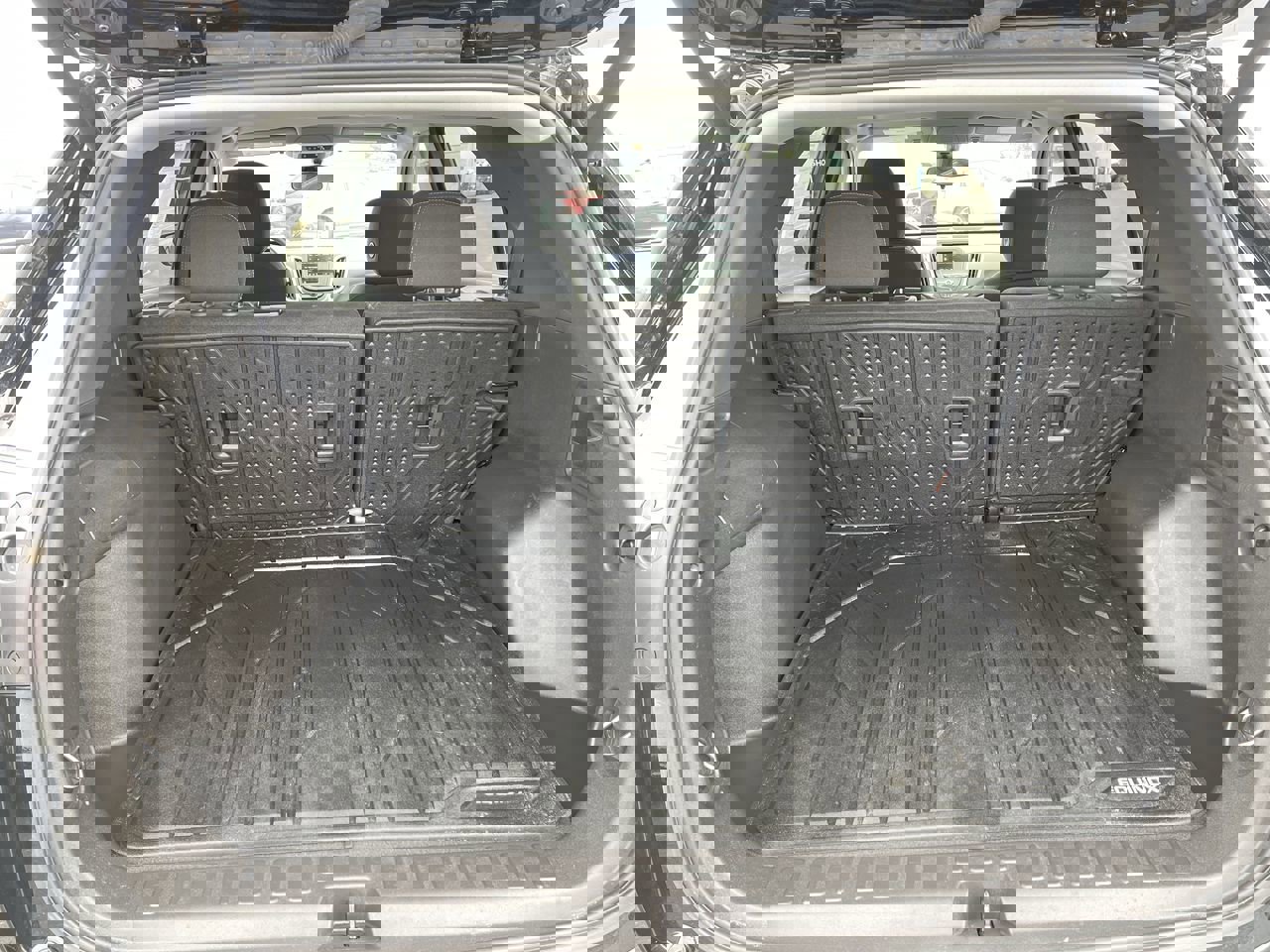 Used 2024 Chevrolet Equinox LT w/ LPO, Floor Liner Package image 24