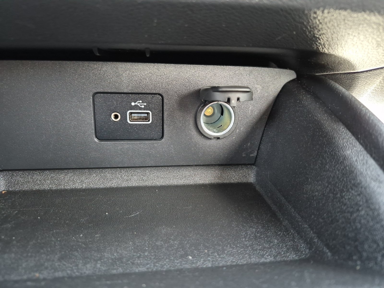 Used 2023 Nissan Altima 2.5 S FWD image 19