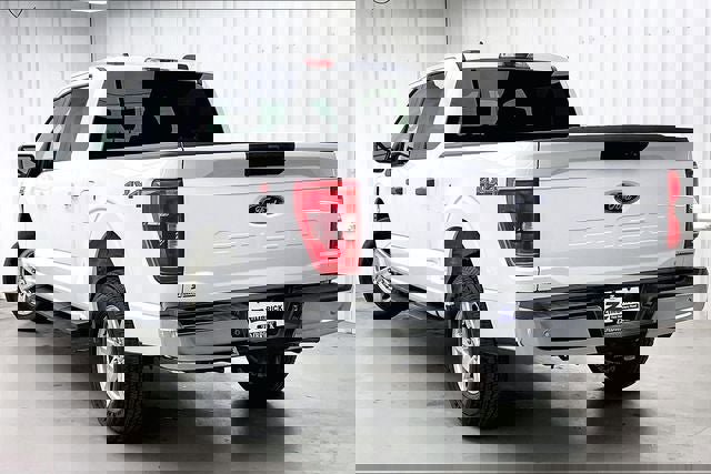 Used 2022 Ford F150 XLT w/ Trailer Tow Package image 11