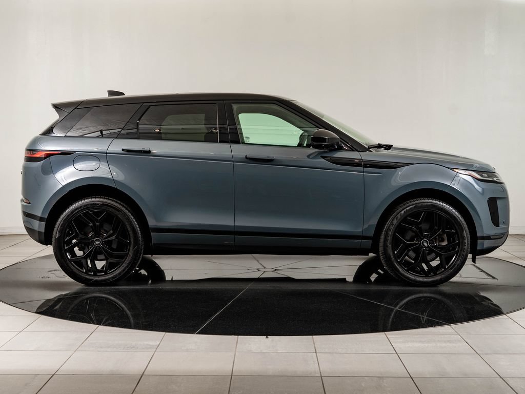 Used 2023 Land Rover Range Rover Evoque SE AWD/4WD image 11