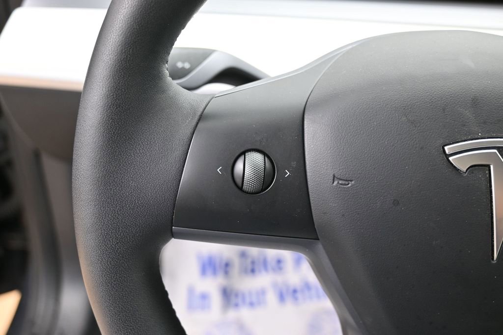 Used 2023 Tesla Model 3 Standard Range RWD image 16