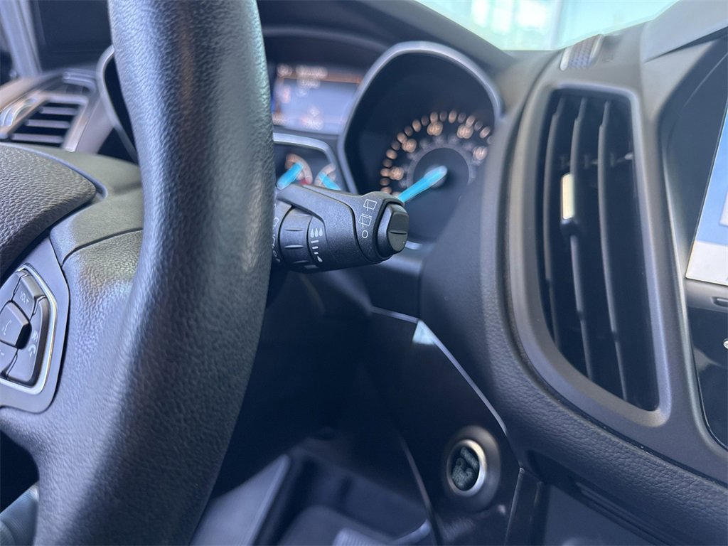 Used 2017 Ford Escape Titanium image 26