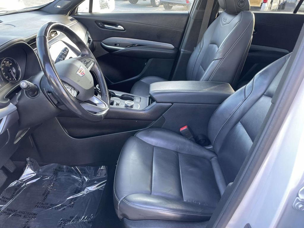 Used 2021 Cadillac XT4 Premium Luxury w/ Cold Weather Package image 29