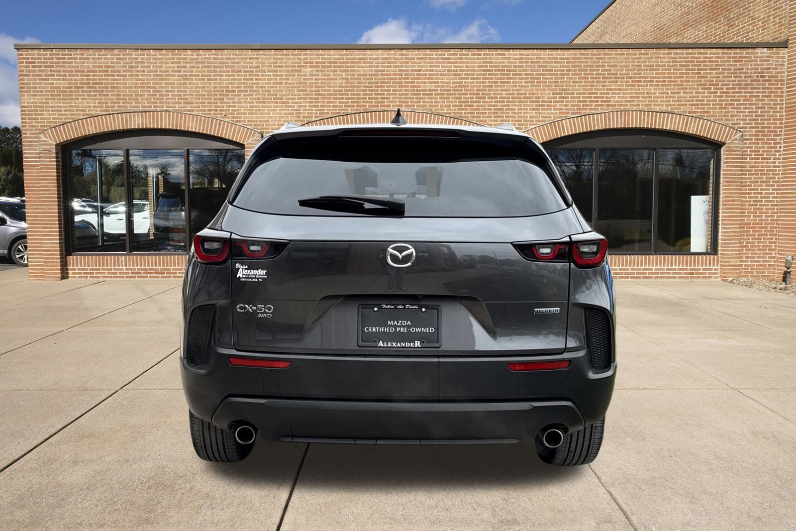 Certified 2025 MAZDA CX-50 2.5 Hybrid w/ Premium Plus Pkg image 4
