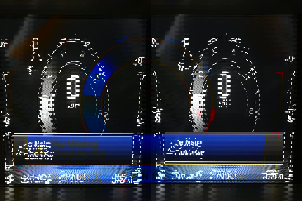 Used 2023 Chevrolet Colorado Trail Boss w/ Advanced Trailering Package image 19