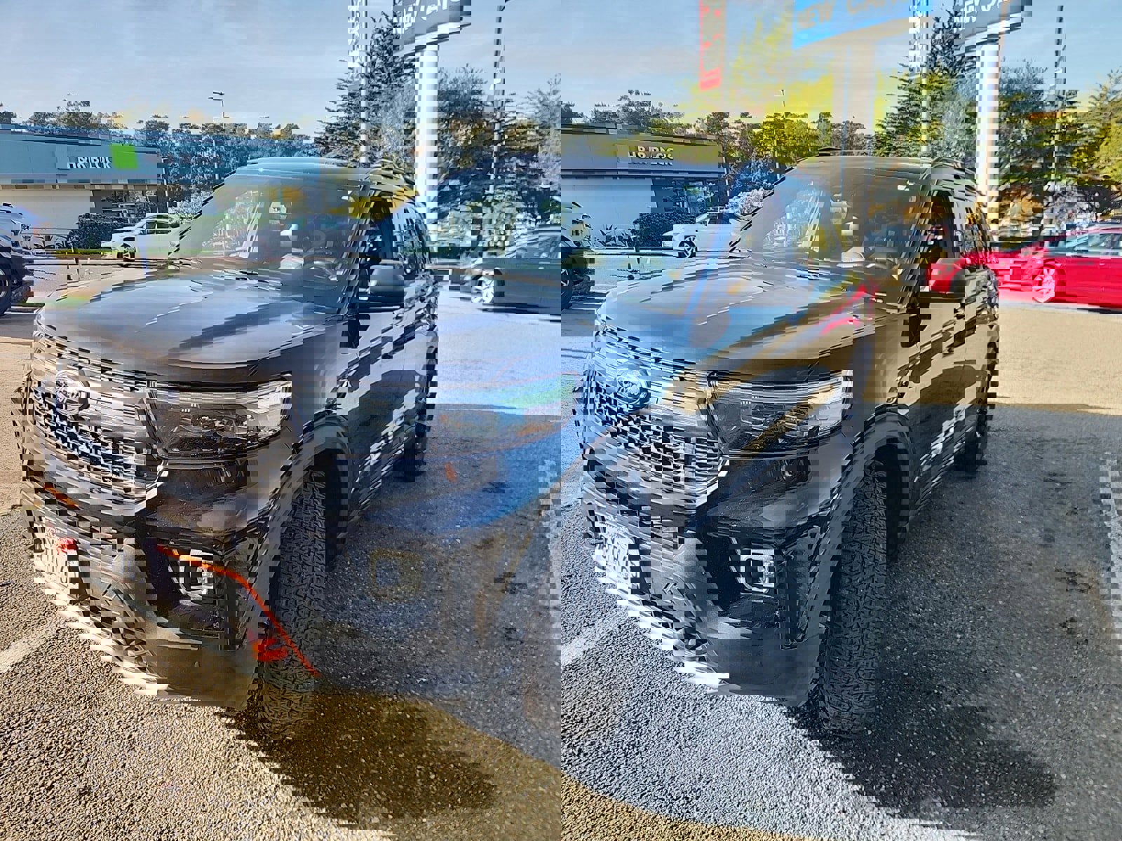 Used 2021 Ford Explorer Timberline image 2