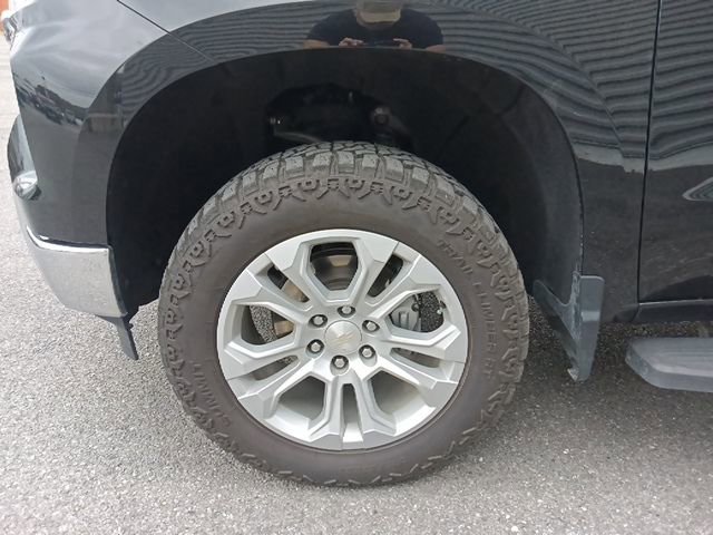 Used 2022 Chevrolet Silverado 1500 LTZ w/ LTZ Convenience Package II image 10