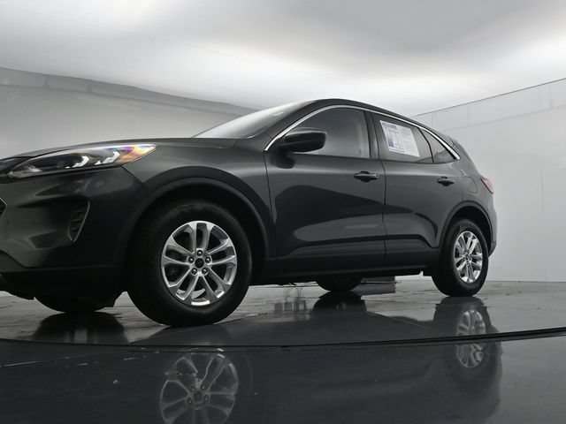 Certified 2020 Ford Escape SE AWD/4WD image 23