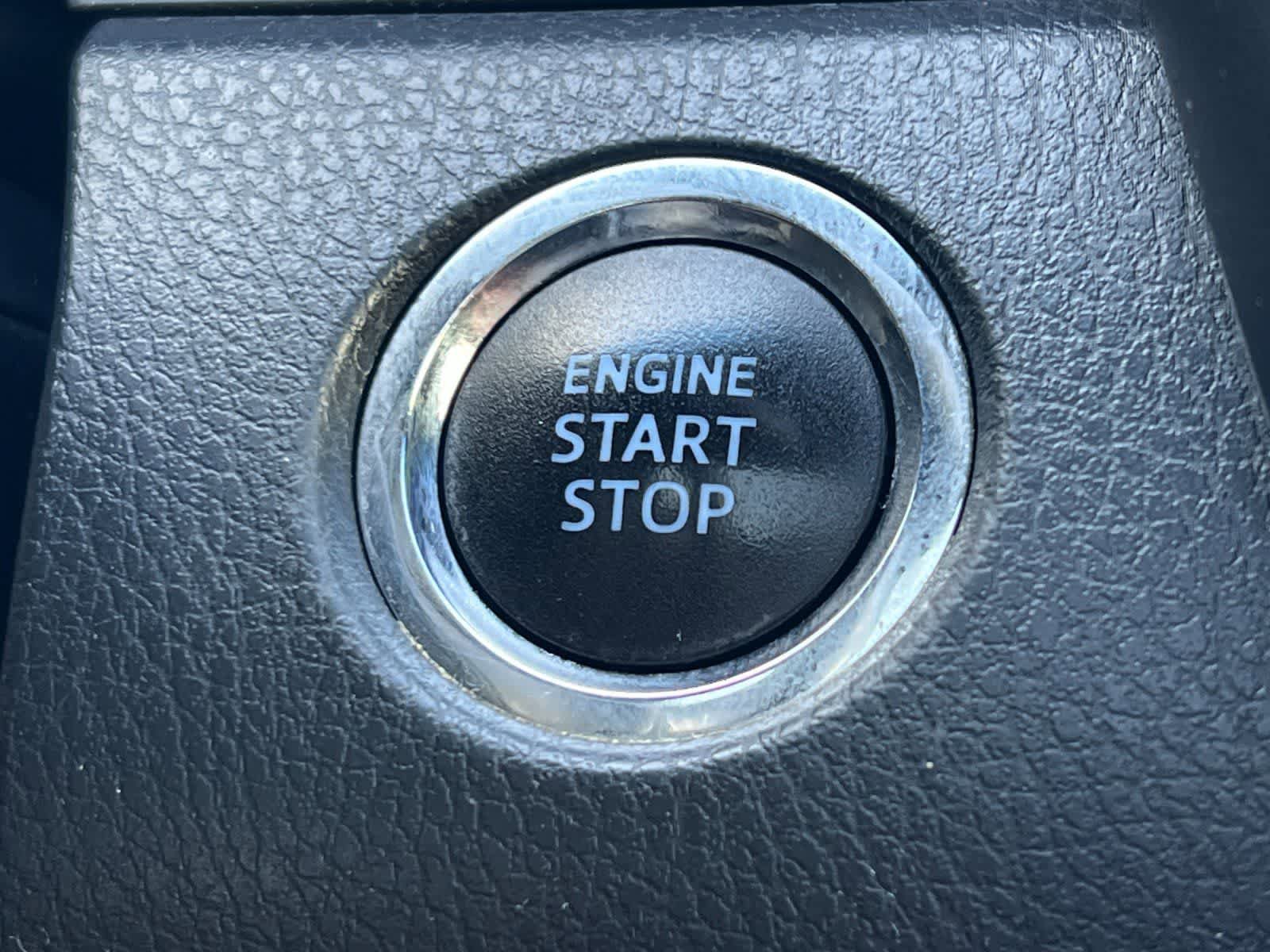 Used 2020 Toyota Camry XSE image 22