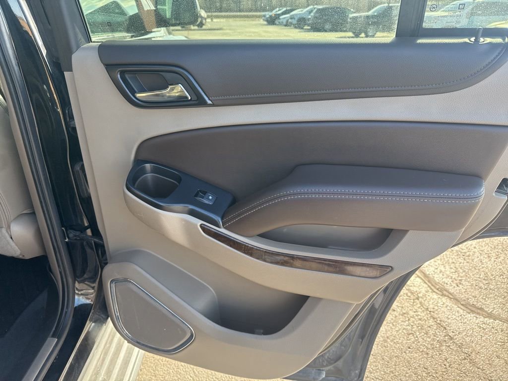 Used 2020 Chevrolet Tahoe LT image 39