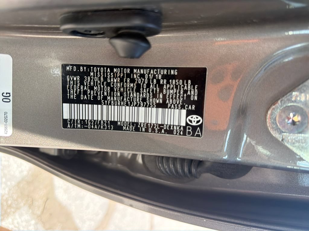 Used 2018 Toyota Corolla LE FWD image 20