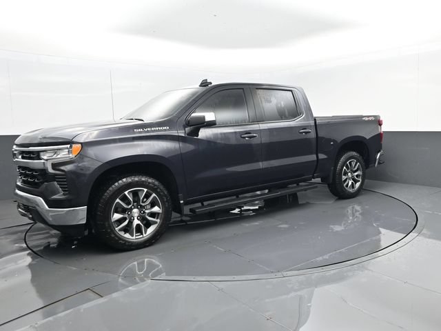 Used 2024 Chevrolet Silverado 1500 LT AWD/4WD image 1