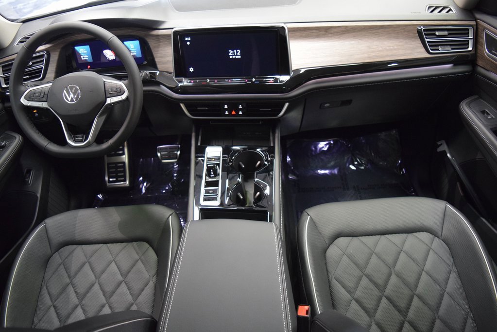 New 2026 Volkswagen Atlas SEL Premium R-Line image 8