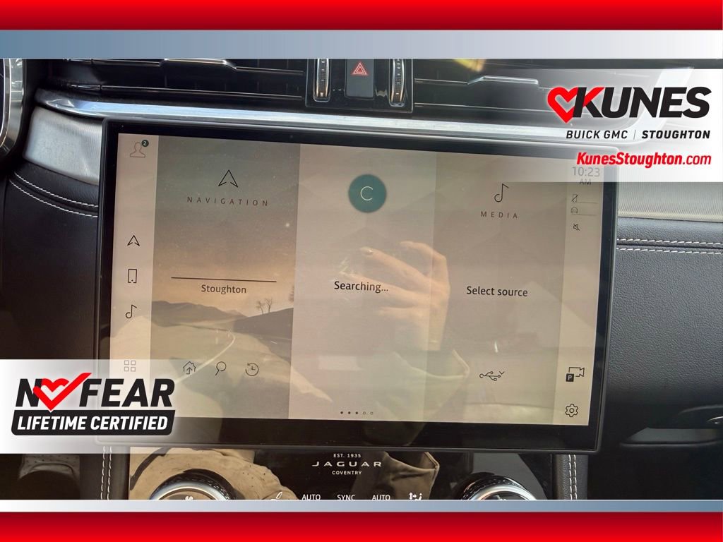 Used 2024 Jaguar F-PACE R-Dynamic S image 42