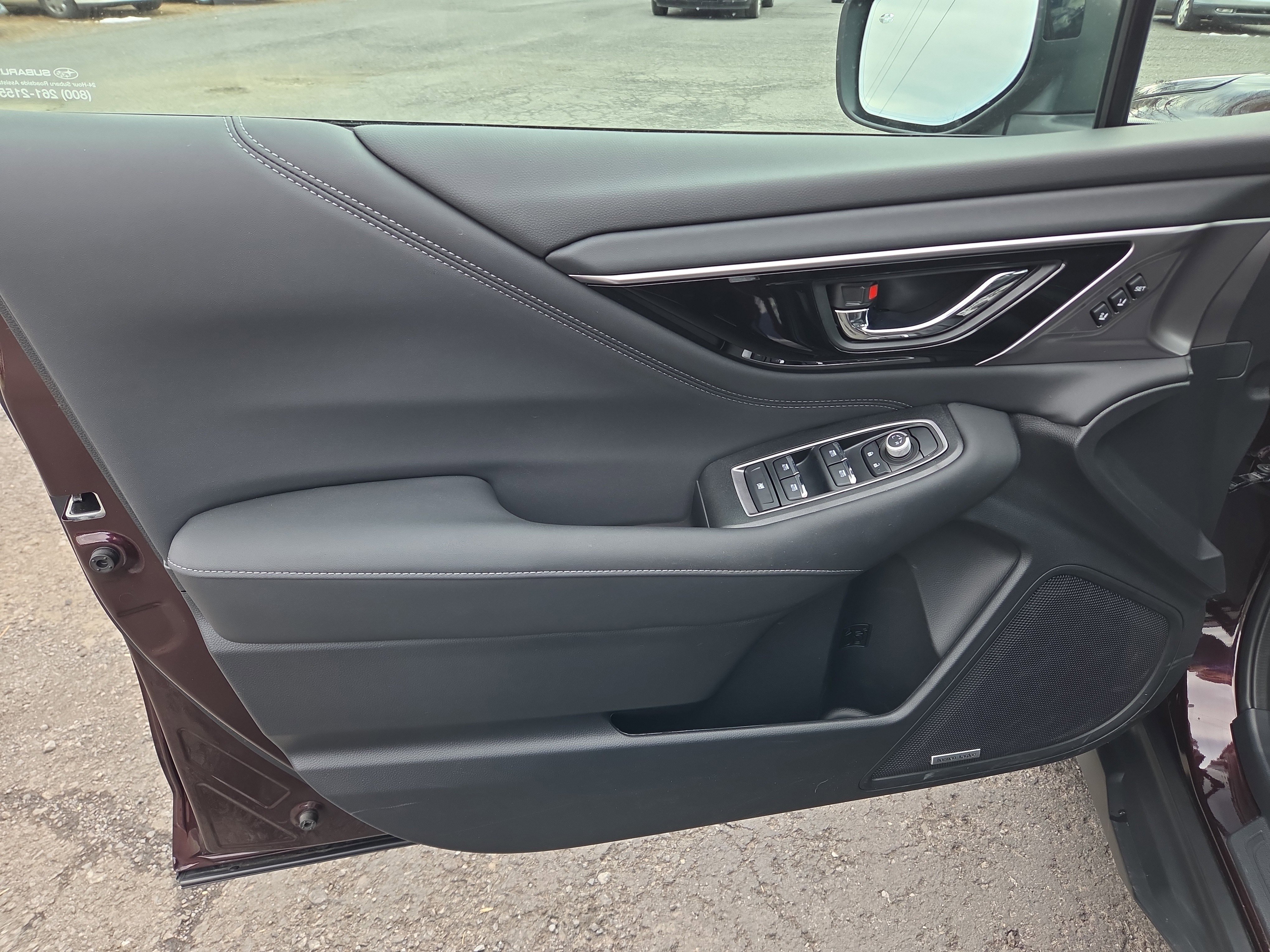 Used 2025 Subaru Outback Limited image 15