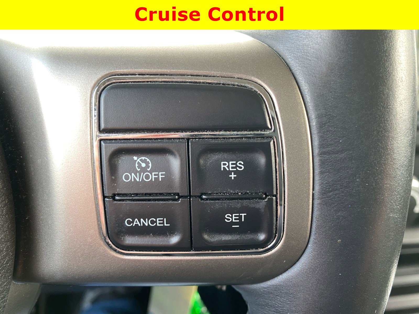 Used 2015 Jeep Patriot Limited w/ Sun/Sound Group image 12