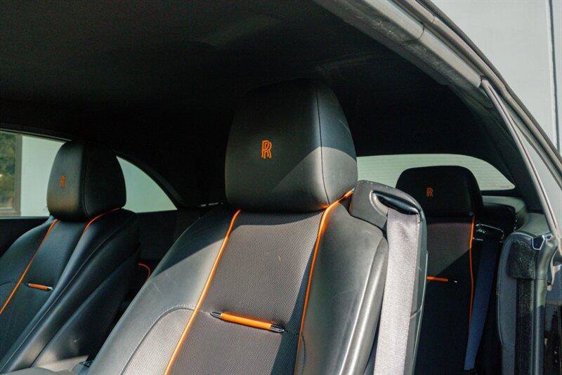 Used 2018 Rolls-Royce Dawn image 12