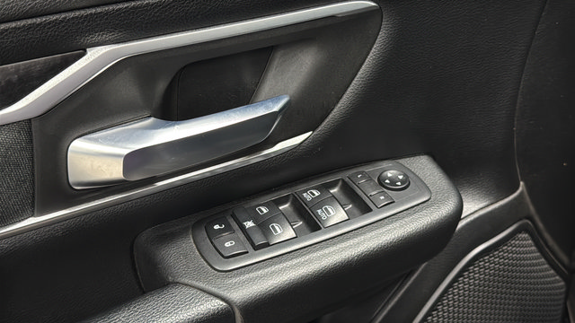 Used 2021 RAM 1500 Big Horn AWD/4WD image 19