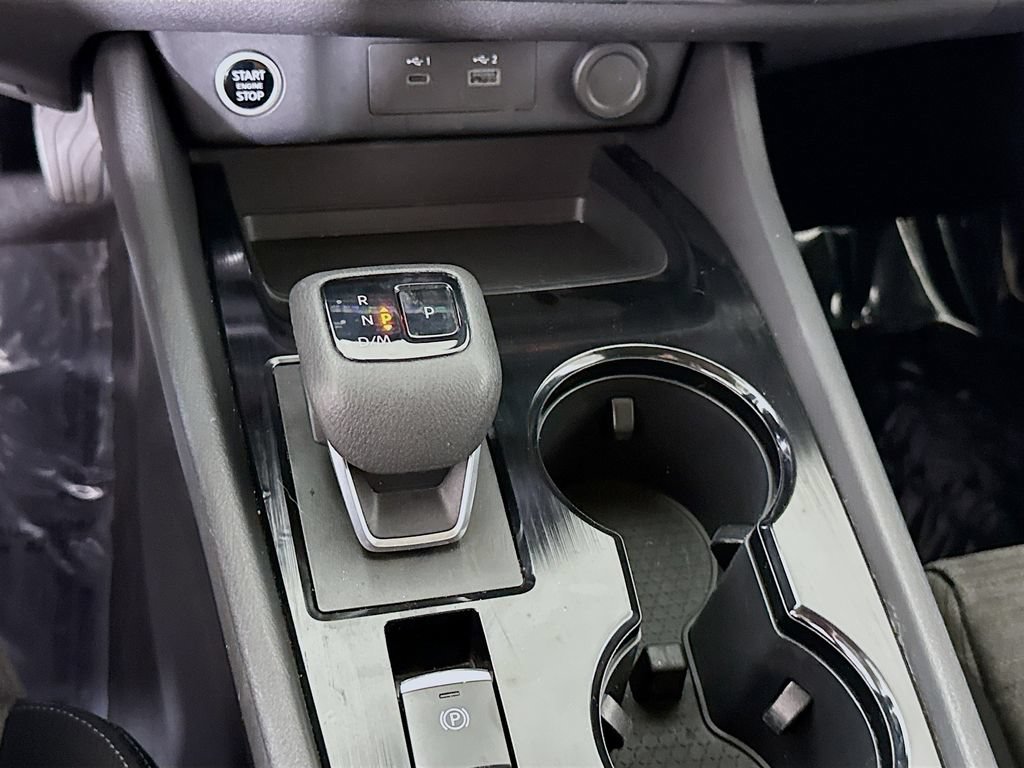 Certified 2023 Nissan Rogue SV AWD/4WD image 10