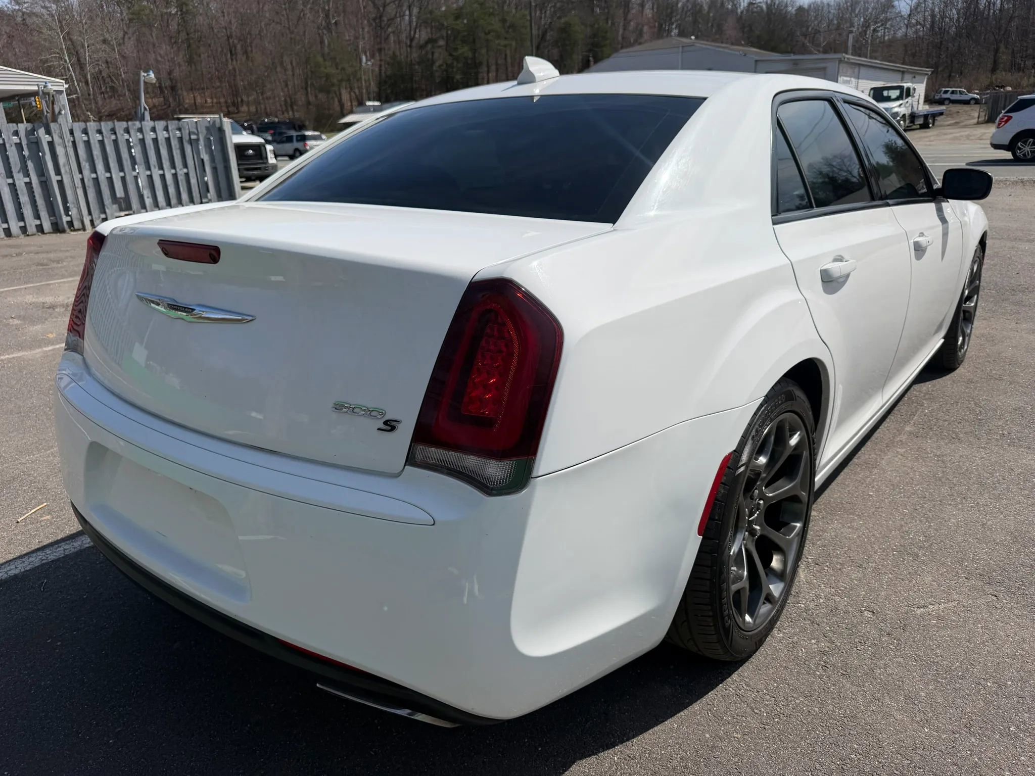Used 2016 Chrysler 300 S image 8