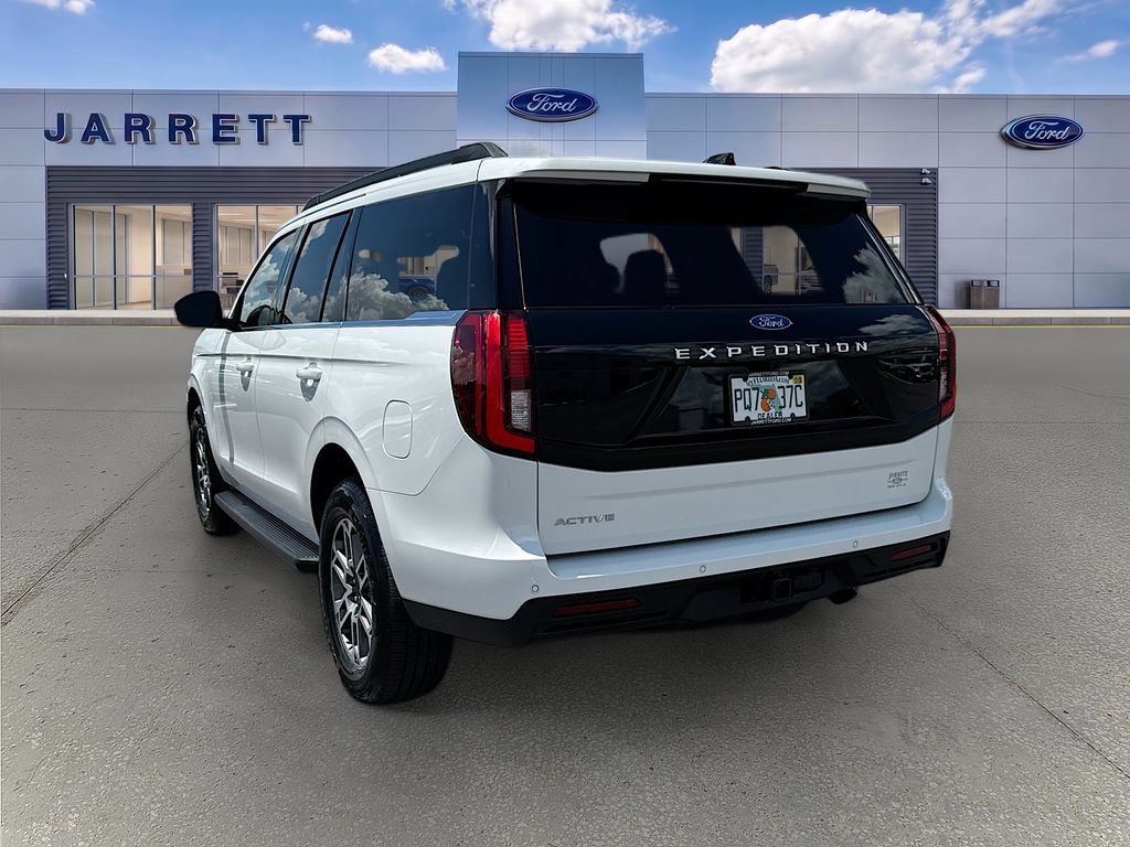 New 2026 Ford Expedition Active RWD image 5
