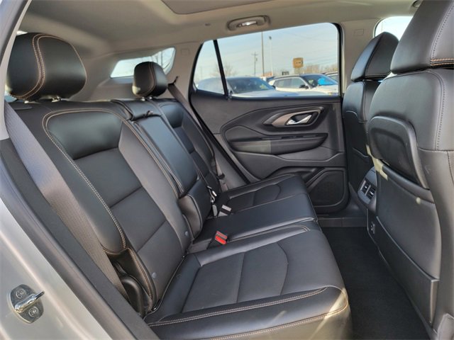 Used 2021 GMC Terrain SLT w/ Infotainment Package II image 23