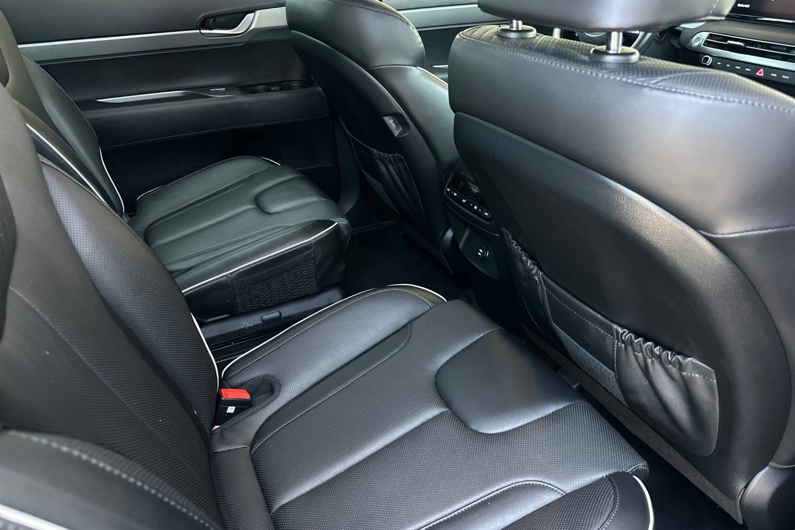 Used 2024 Hyundai Palisade SEL FWD image 20