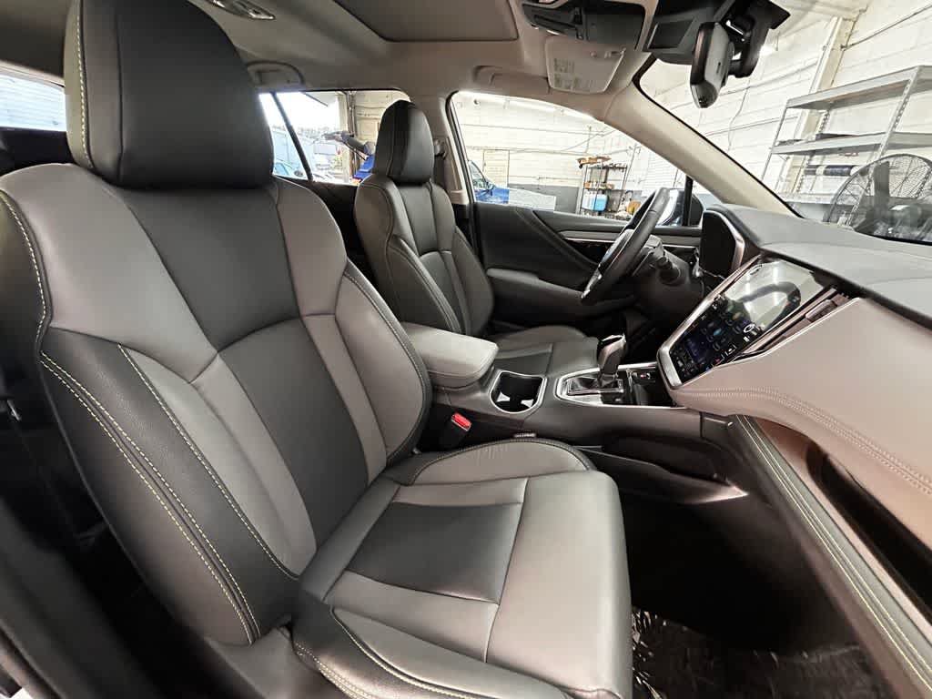 Certified 2023 Subaru Outback Onyx Edition XT w/ Tech Package 2 AWD/4WD image 15