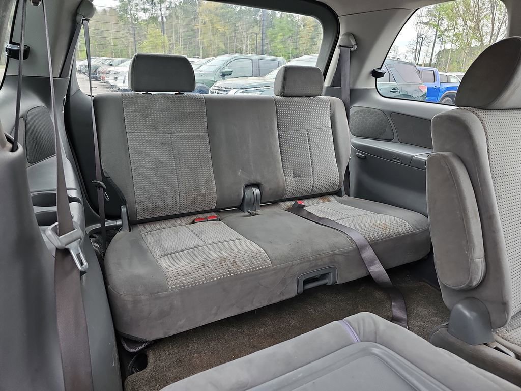 Used 2005 MAZDA MPV LX w/ Floor & Cargo Mat Pkg image 15