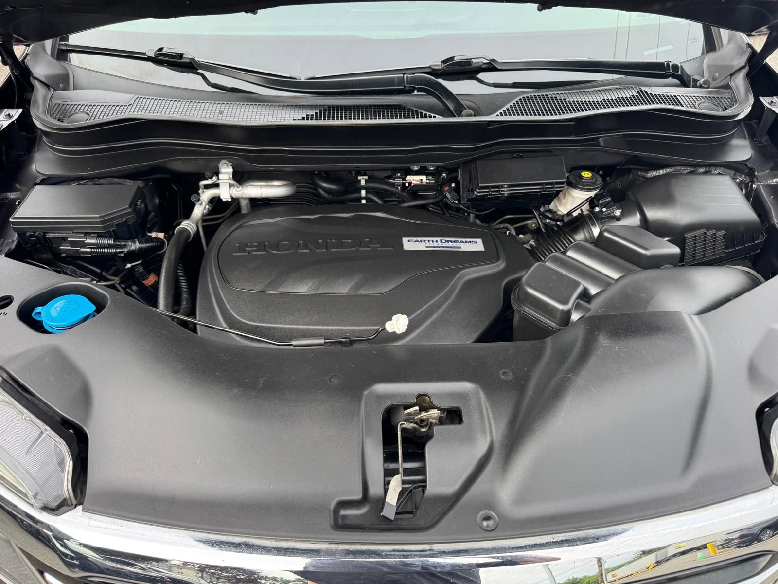 Used 2017 Honda Pilot Touring image 31
