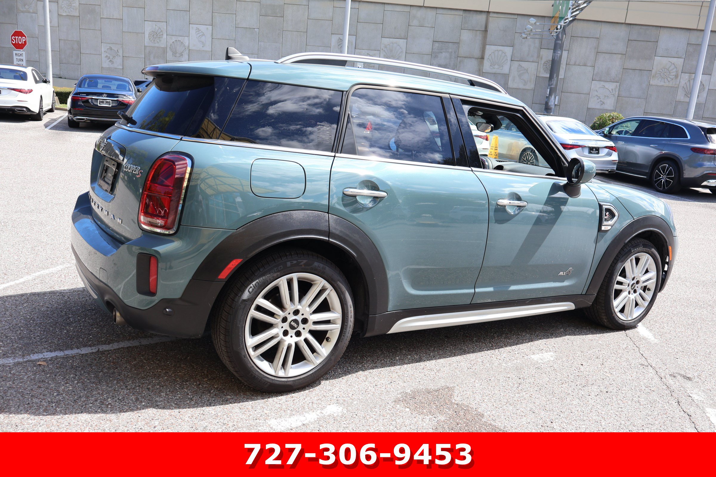 Used 2023 MINI Cooper Countryman S w/ Signature Upholstery Package AWD/4WD image 10