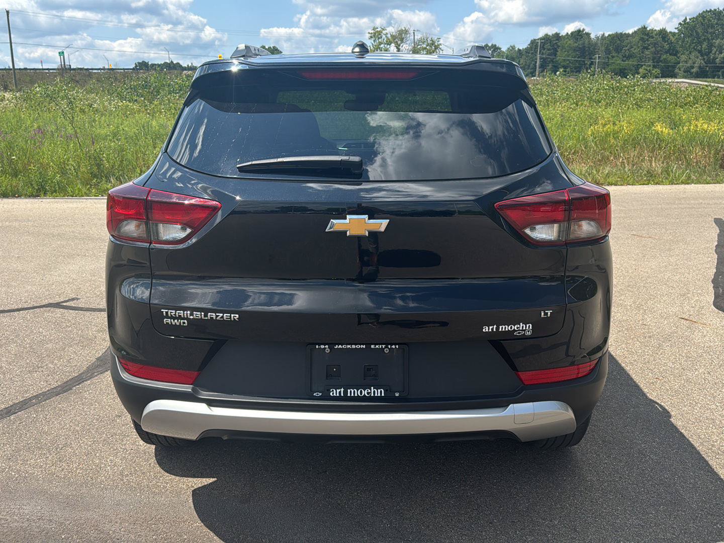 Used 2023 Chevrolet TrailBlazer LT w/ Convenience Package AWD/4WD image 4