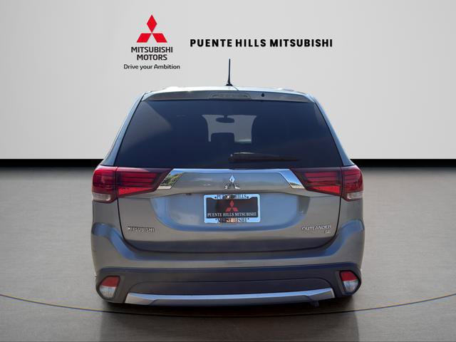 Used 2016 Mitsubishi Outlander SE image 6