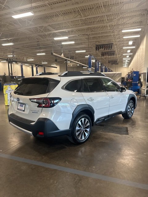 New 2025 Subaru Outback Touring w/ Popular Package #2 image 6