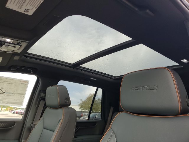 New 2026 GMC Yukon AT4 w/ AT4 Preferred Package AWD/4WD image 12