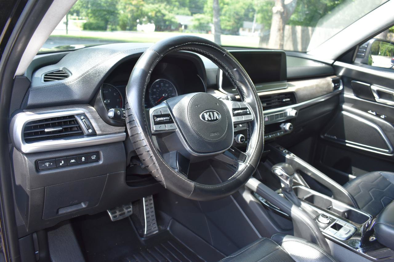 Used 2020 Kia Telluride SX w/ SX Prestige Package AWD/4WD image 14