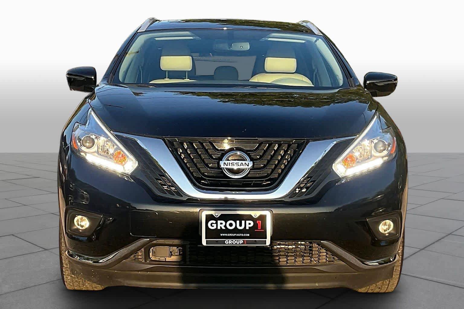 Used 2017 Nissan Murano SL w/ SL Technology Package FWD image 4
