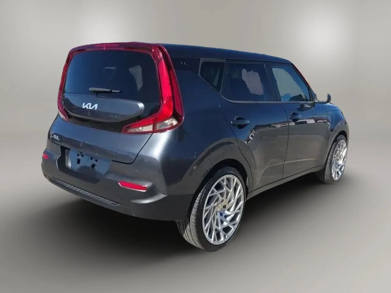 Used 2022 Kia Soul LX w/ Technology Package FWD image 7